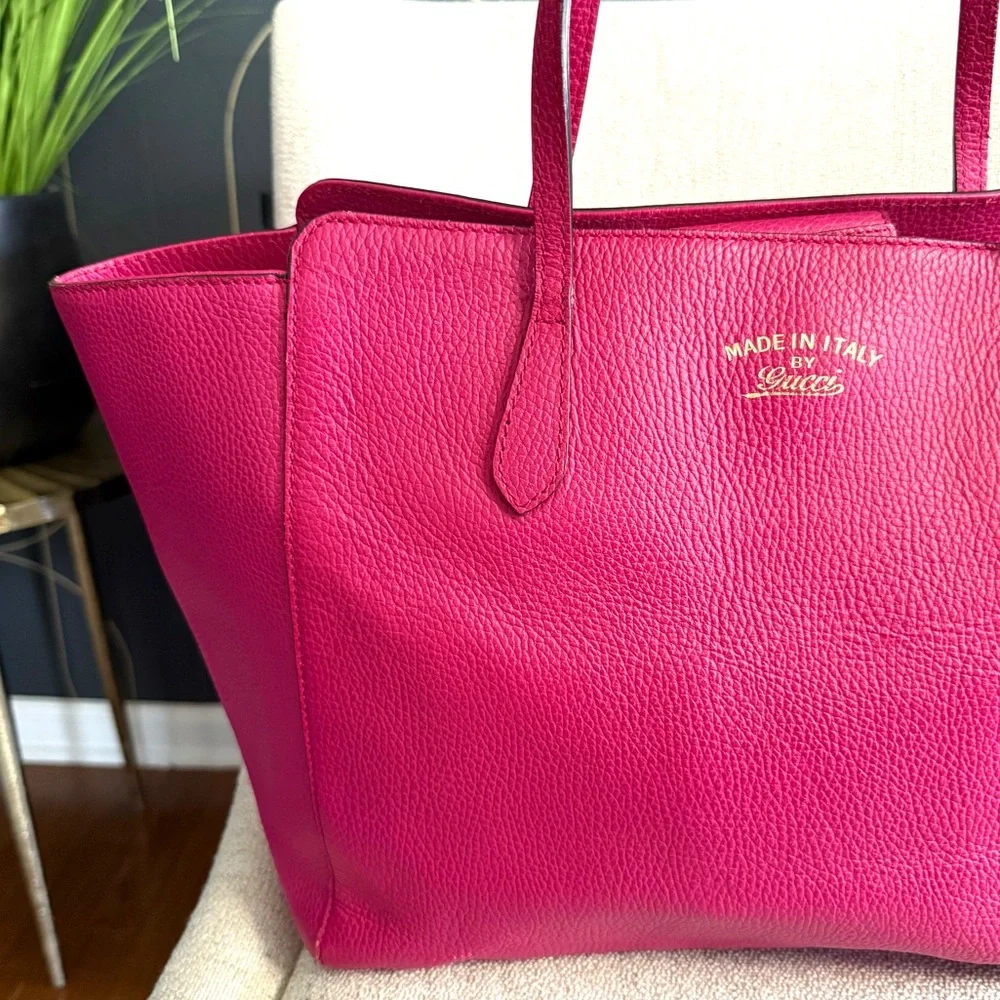 Gucci authentic pink leather large Swing tote bag beige lining